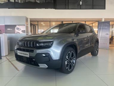 Voir le détail de l'offre de cette JEEP Avenger Electrique 115kW 156ch Summit de 2023 en vente à partir de 33 999 € 