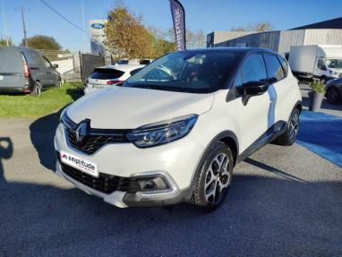 Voir le détail de l'offre de cette RENAULT Captur 0.9 TCe 90ch energy Intens Euro6c de 2019 en vente à partir de 200.62 €  / mois