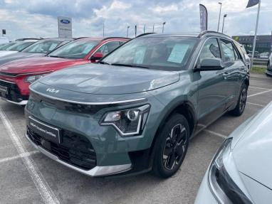 Voir le détail de l'offre de cette KIA Niro EV 204ch Active de 2023 en vente à partir de 258.91 €  / mois