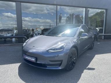 Voir le détail de l'offre de cette TESLA Model 3 Standard RWD Plus MY22 de 2022 en vente à partir de 26 999 €