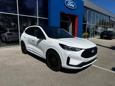 Voir le détail de l'offre de cette FORD Kuga 2.5 Duratec 180ch Hybrid FlexiFuel ST-Line X Powershift de 2025 en vente à partir de 39 990 € 