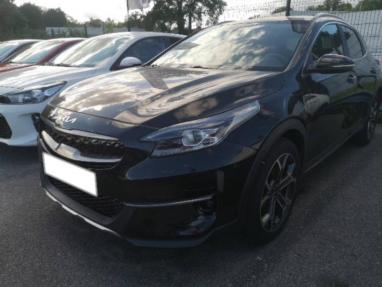 Voir le détail de l'offre de cette KIA XCeed 1.6 GDi 105ch + Plug-In 60.5ch Black & White Edition DCT6 MY22 de 2022 en vente à partir de 335.27 €  / mois