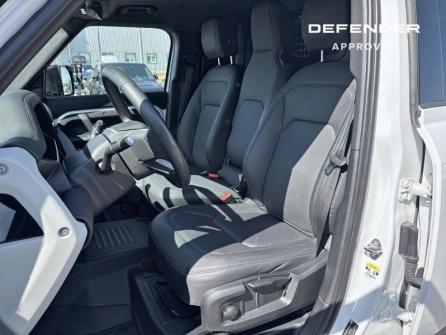 LAND-ROVER Defender 110 Hardtop 3.0 D250 S à vendre à Troyes - Image n°5