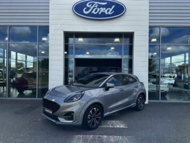 Voir le détail de l'offre de cette FORD Puma 1.0 Flexifuel 125ch S&S mHEV ST-Line de 2022 en vente à partir de 221.36 €  / mois