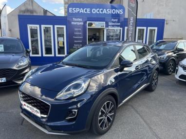 Voir le détail de l'offre de cette FORD Puma 1.0 EcoBoost 125ch S&S mHEV Titanium Powershift de 2022 en vente à partir de 211.07 €  / mois
