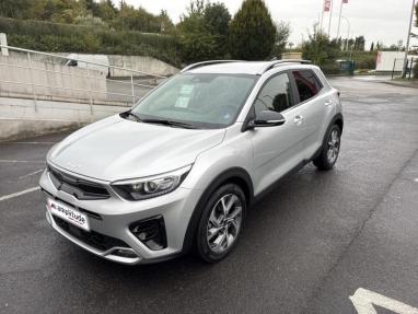 Voir le détail de l'offre de cette KIA Stonic 1.0 T-GDi 100ch GT Line de 2024 en vente à partir de 20 499 €