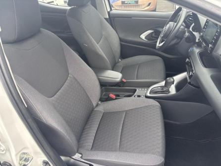 TOYOTA Yaris 116h Dynamic 5p MY22 à vendre à Châteauroux - Image n°11