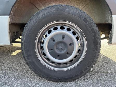 MERCEDES-BENZ Sprinter Fg 214 CDI 33S 3T0 Traction à vendre à Beaune - Image n°9