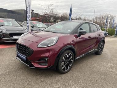 Voir le détail de l'offre de cette FORD Puma 1.0 EcoBoost 125ch S&S mHEV ST-Line X Vivid Ruby Edition Powershift de 2024 en vente à partir de 250.81 €  / mois